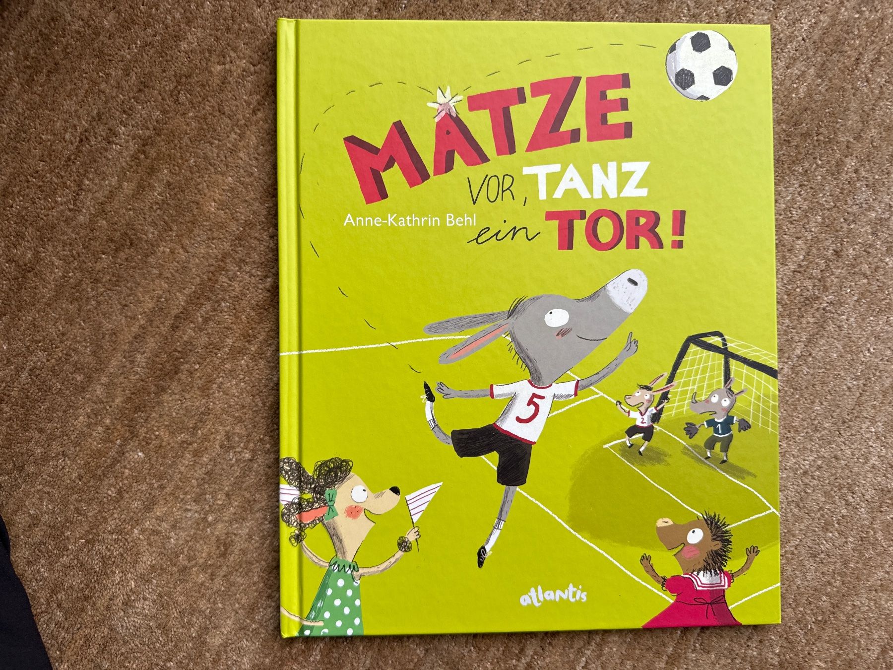 Libri: Matze vor, Tanz ein Tor! – Nuovo (secondo la descrizione) da Aarau venduto da Kilauea