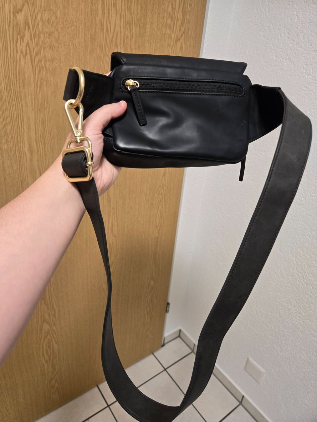 Kapten & Son Taschen für Damen: Kapten & Son Crossbody Tasche – Gebraucht aus Rüdtligen von Second2299 2