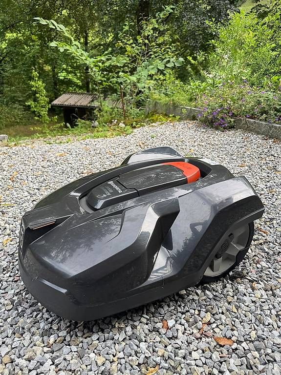 Rasenmäher: Husqvarna Mähroboter Auto Mower 420 – Gebraucht aus Wasserauen von Cachaca51