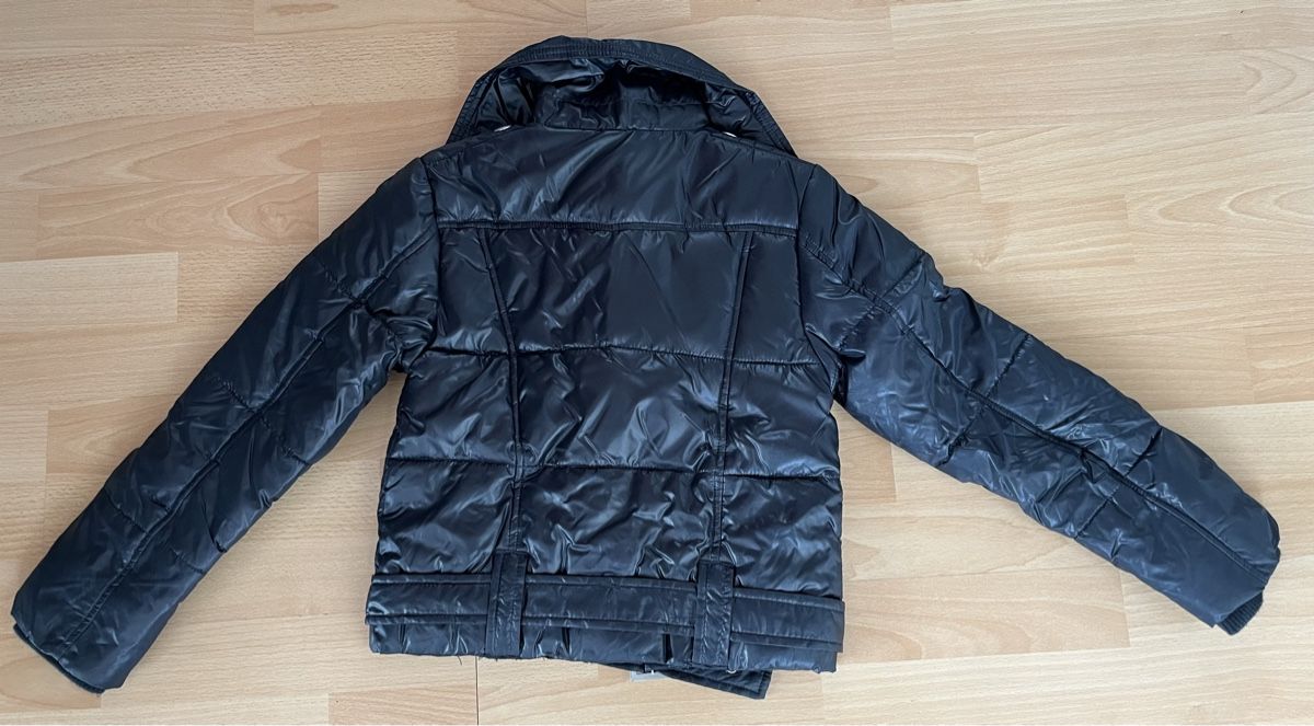 Giacche & Cappotti: Coole Jacke, Gr. 128, wie neu – Nuovo (secondo la descrizione) da Hünenberg See venduto da spartakus02 1