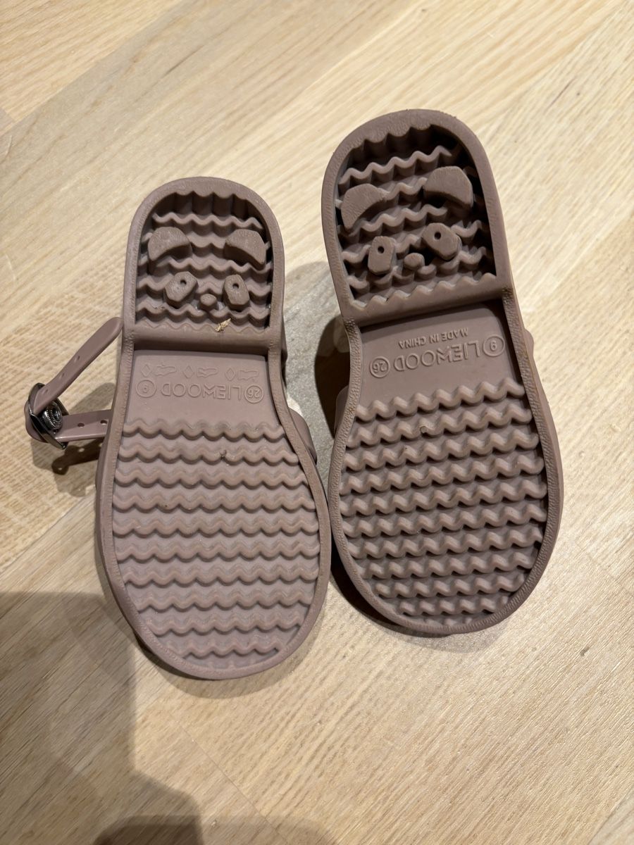 Liewood Scarpe per ragazzi: Liewood Badesandalen Gr.26 – Usato da Zürich venduto da davidihagee 1