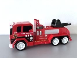 Spielzeug Auto Feuerwehrauto mit Soundeffekten