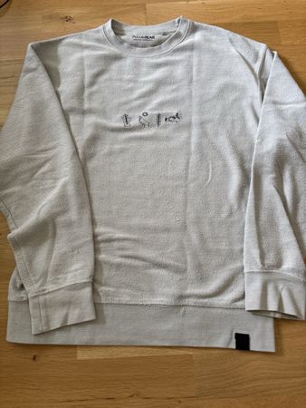 Pull & Bear grauer Naturpullover