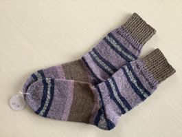 Handgestrickte Kindersocken Gr. 34/35