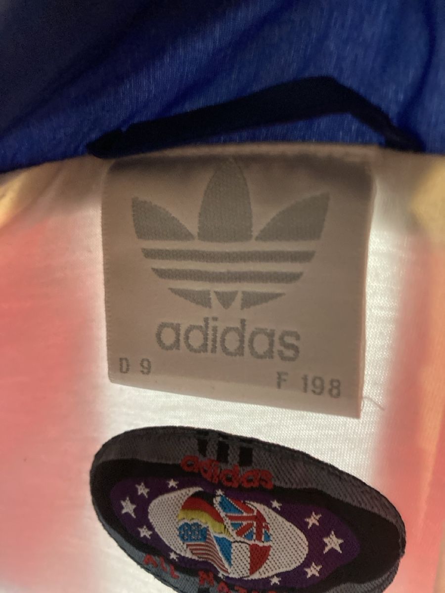 Adidas Completi, tute sportive e funzionali: Trainer – Usato da Schwanden GL venduto da bait04 1