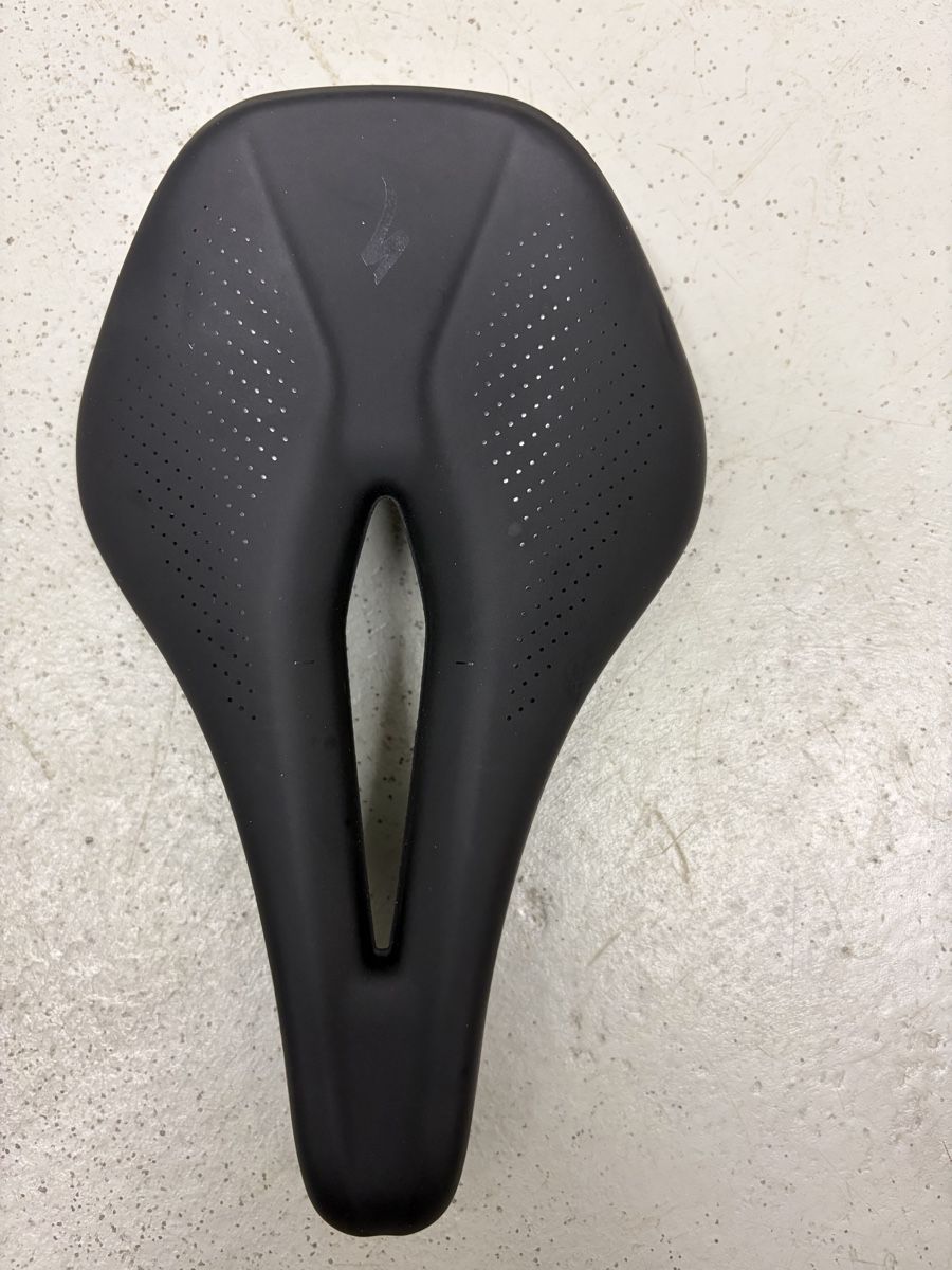 Specialized Pièces détachées: Specialized Sattel  NEU – Neuf (Voir description) à Gossau SG par greygoose02