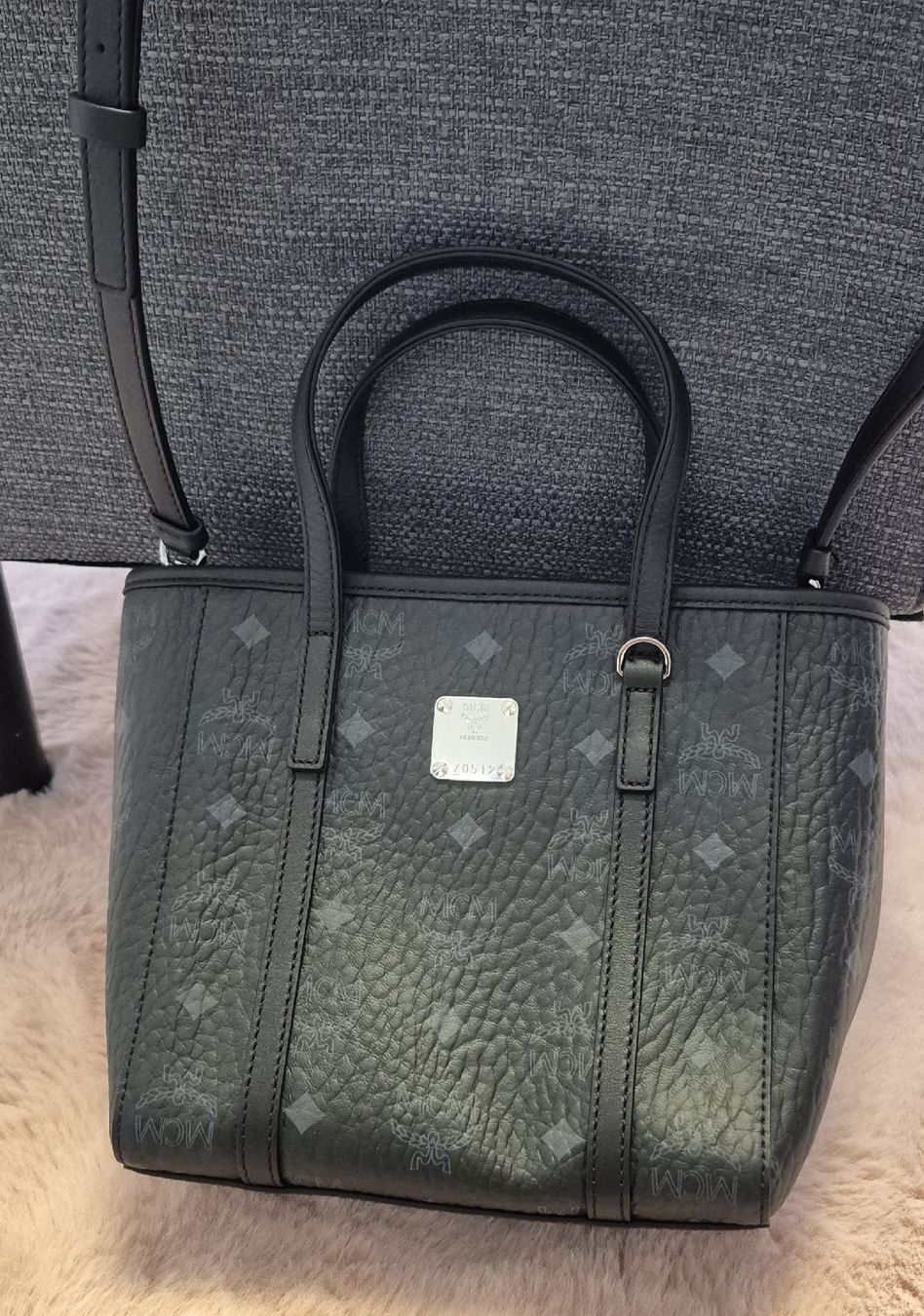 Borse da donna: Mcm Shopper Toni NEU – Nuovo (secondo la descrizione) da Rodersdorf venduto da dane083