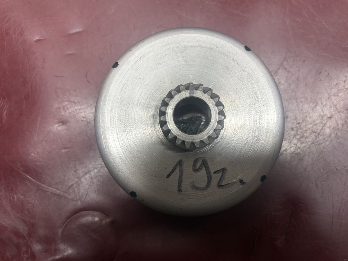 Puch Pièces pour mobylette: Mofa Puch E50 Kupplungskorb 19z – D'occasion à Latterbach par Bbutz98 1