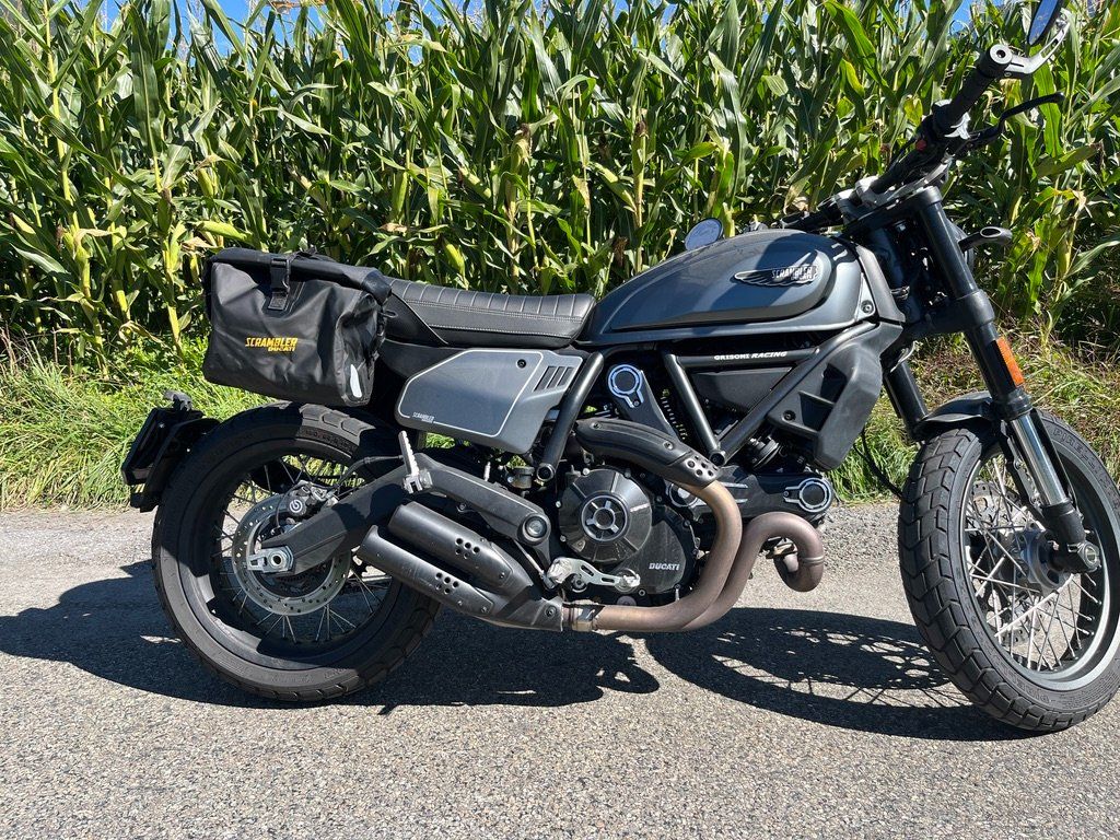 Ducati Strada: Ducati Scrambler Nightshift 803, 35kW – Usato da Davos Dorf venduto da Panda21 1