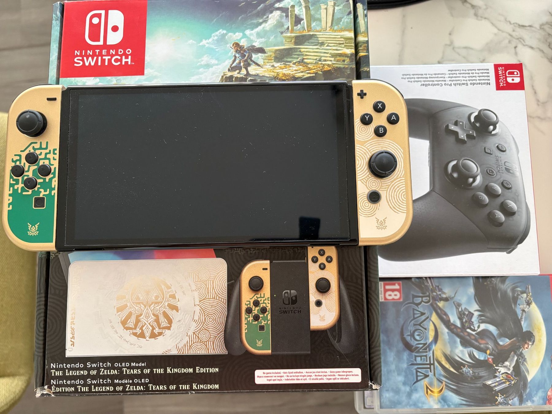 Nintendo Consoles: Switch Oled Zelda Version – D'occasion à peseux par step88