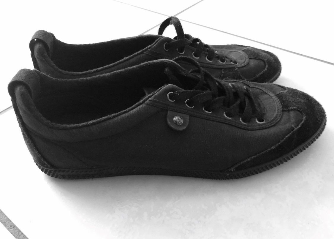 Le Coq Sportif Scarpe da uomo: Le Coq Sportif Schuhe Grösse 42 – Usato da Kloten venduto da skit87 2