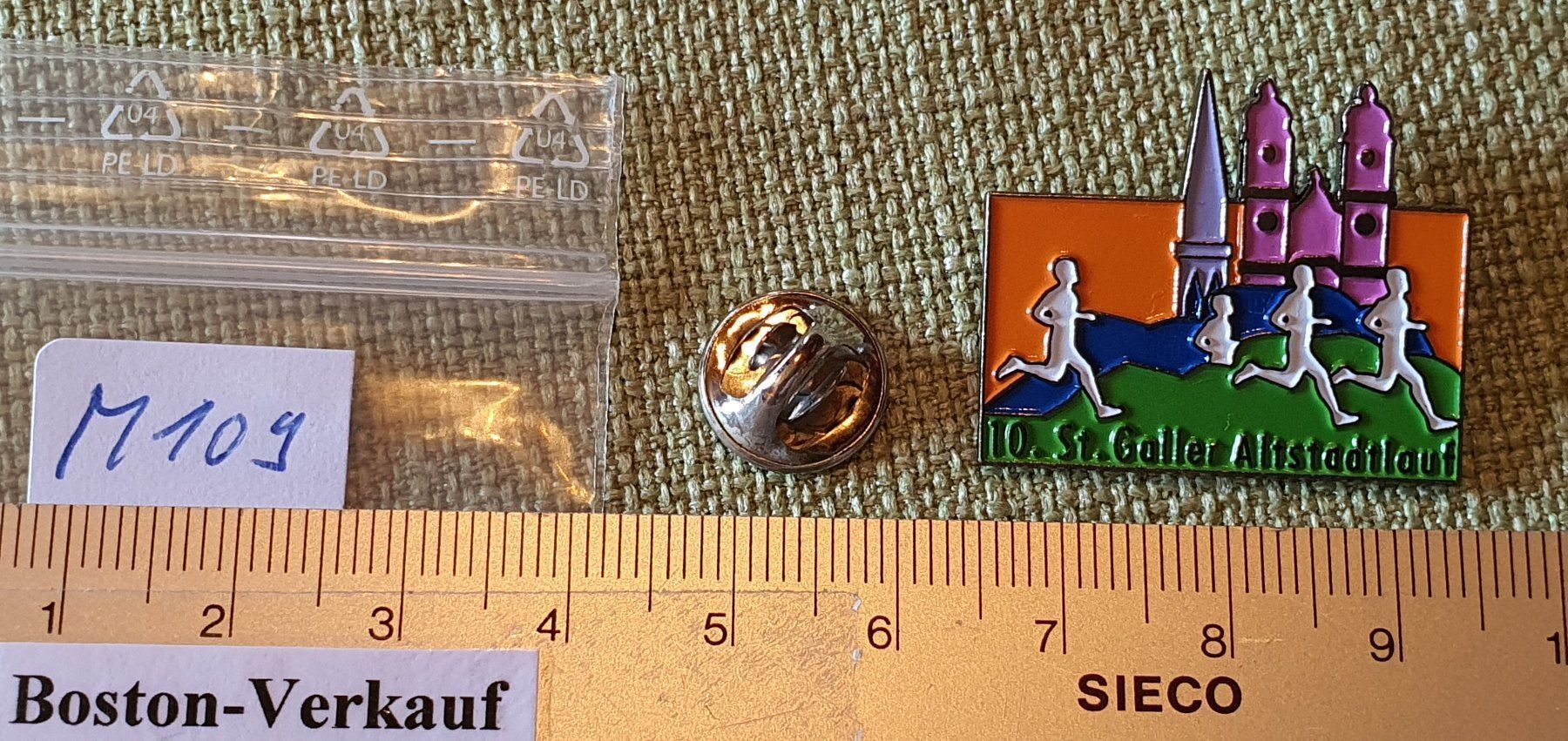 Placchette & Badge: M109 - Pin 10. St. Galler Altstadtlauf – Usato da Reinach BL venduto da Boston-Verkauf 1