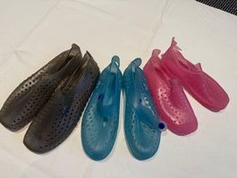 3 Paar Badeschuhe / Wasserschuhe, Sommer, Gr. 37, 34, 30