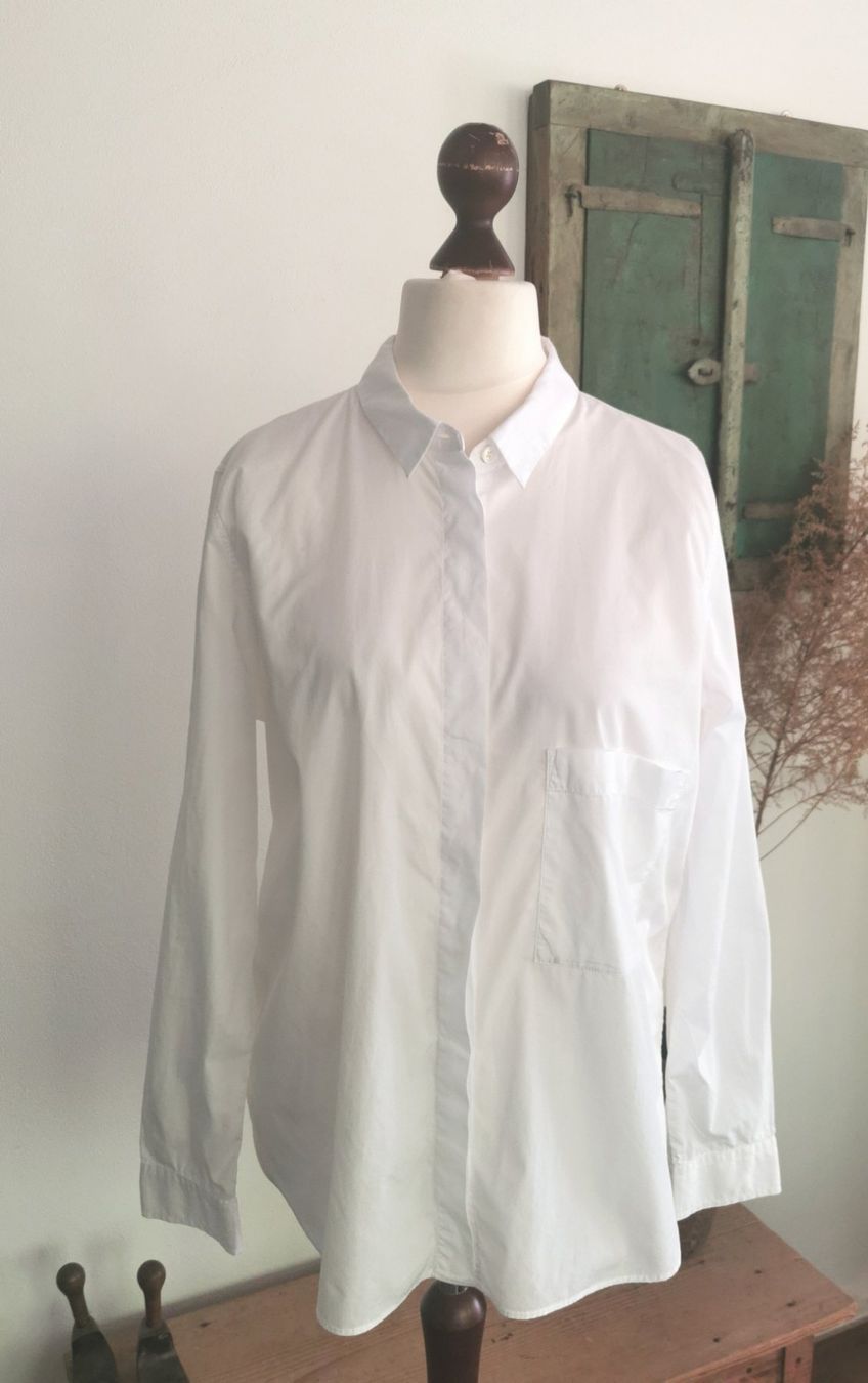 Closed Camicette: Closed Tolle Bluse oversized M/L – Usato da gachnang venduto da tibus1