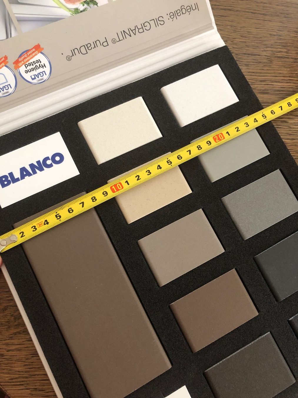 Altro per Eventi aziendali & Feste: BLANCO Echantillons Couleurs SILGRANIT PuraDur – Usato da St-Aubin FR venduto da Tiweety 5