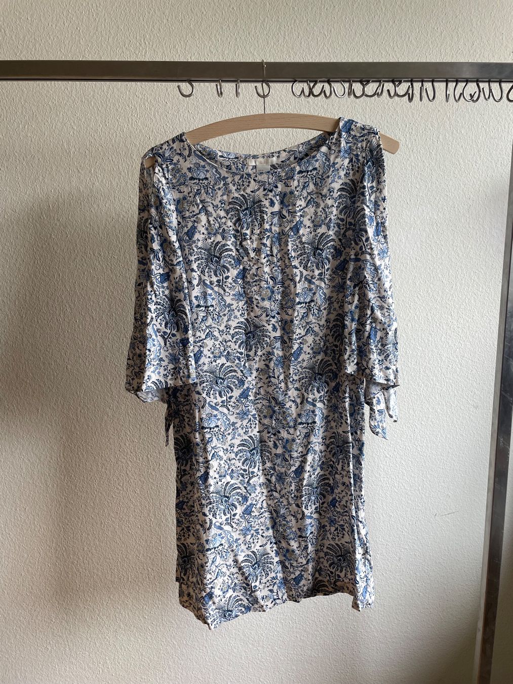 H&M Vestiti: H&M Dress Size EU 34 – Usato da Grellingen venduto da angels.of.horror