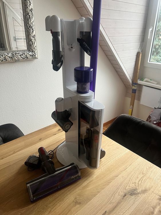 Dyson cyclone V10 animal (nur Zubehör) | Kaufen auf Ricardo