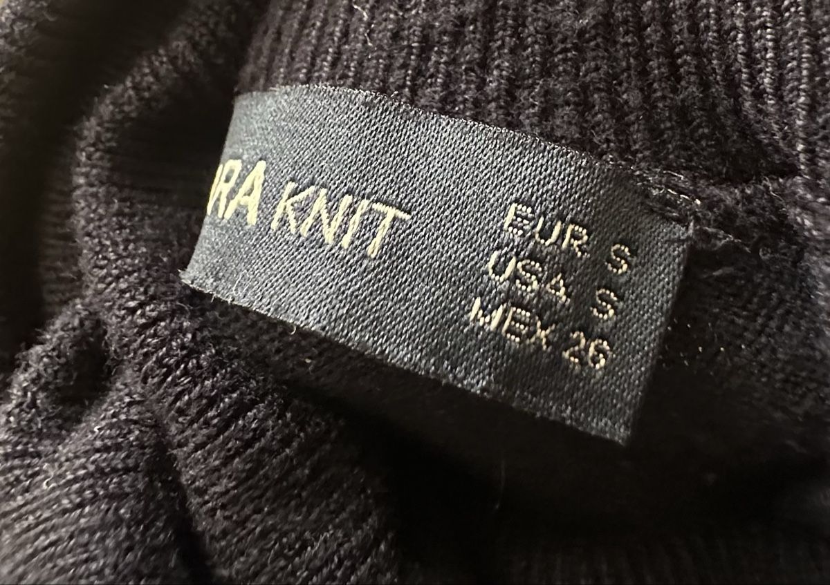 Zara Maglioni & Felpe: Rollkragenpullover mit Perlen am Ärmel, Zara, S – Nuovo (secondo la descrizione) da Lampenberg venduto da Graziella_ 2