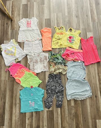 Sommer Mädchen Kleiderpaket, Grösse 110/116, Top Zustand