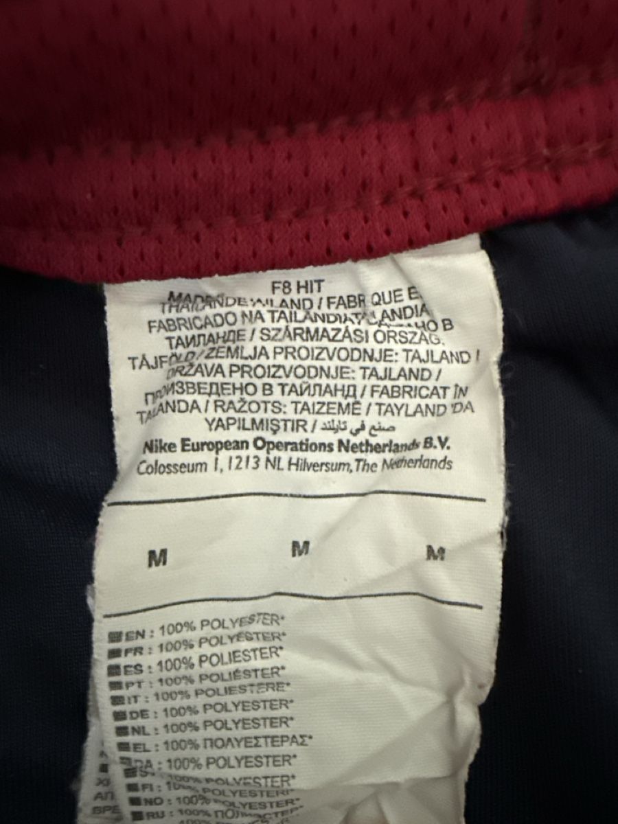 Nike Pantaloni: Shorts Nike -  FC Barcelone - M  – Usato da Signy venduto da cla_9ptj 1
