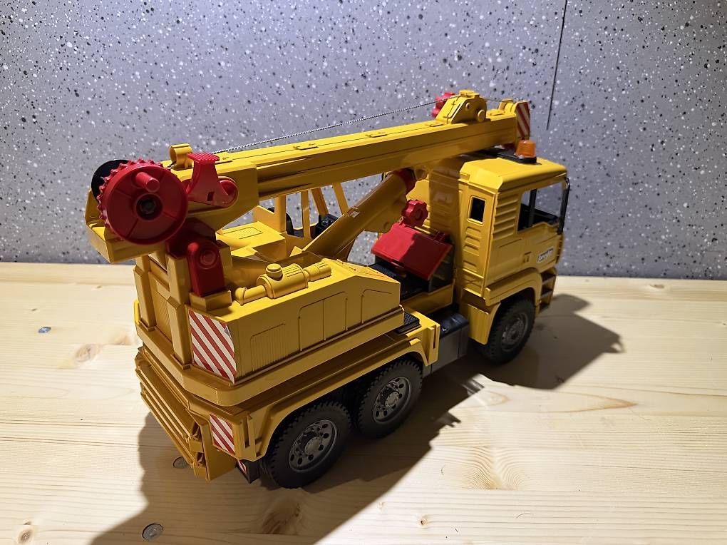 Giocattoli: BRUDER - LKW Kran  – Usato da Seewen (SZ) venduto da manuelit0 1