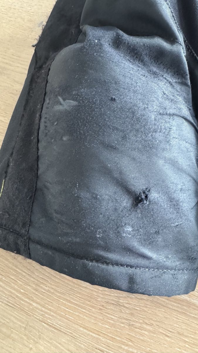 Ccm Hosen: gut gebrauchte CCM Eishockeyhosen – Gebraucht aus Moosseedorf von mswalker 5