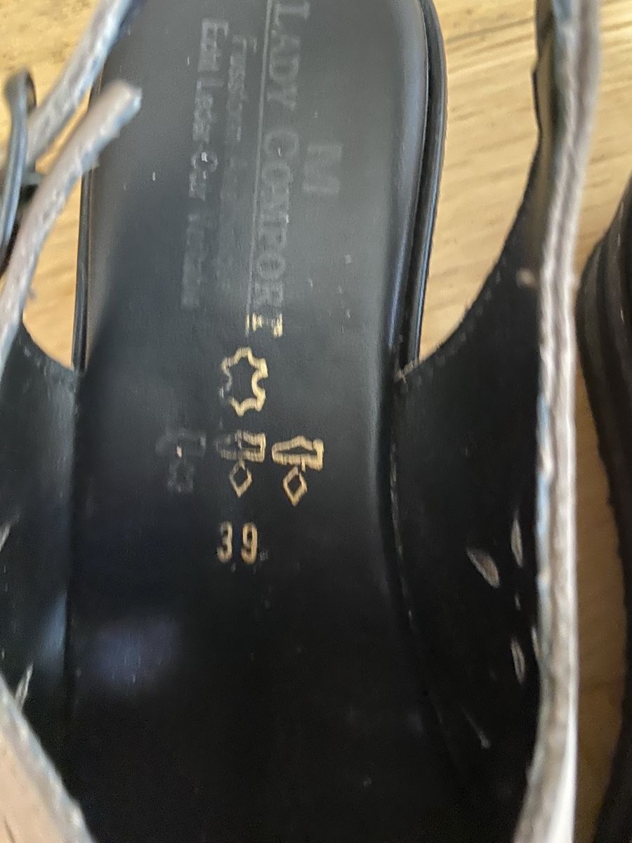 Scarpe da donna: SOMMER SCHUHE GRÖSSE 39 – Usato da Zürich venduto da schneeflocke303 7