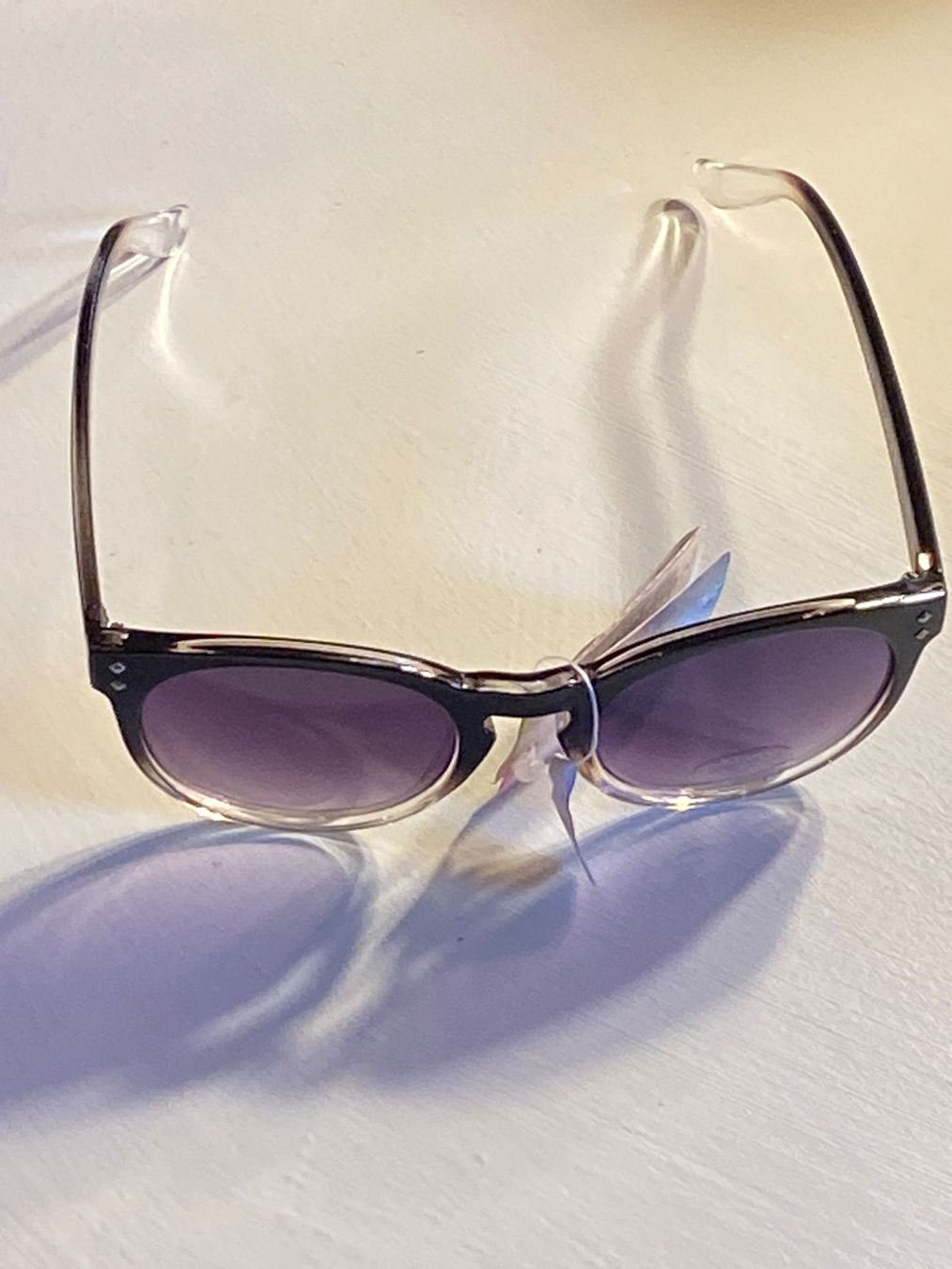 Occhiali & Lenti: SONNENBRILLE DAMEN,SCHWARZ-LILA – Nuovo e nell'imballaggio originale da Meienried venduto da ManuelaBoutique 1