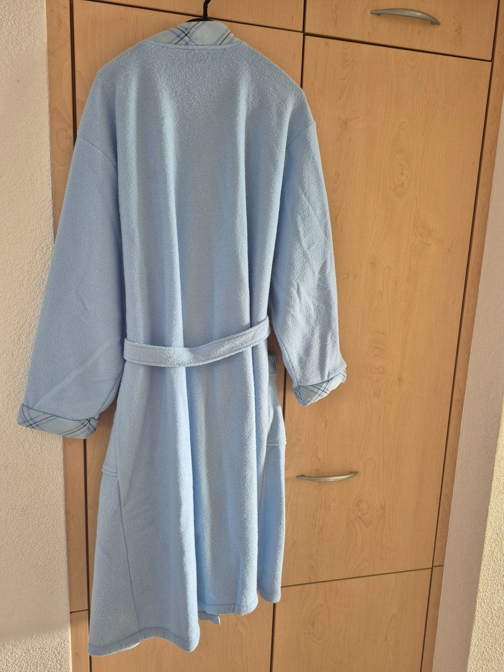 Bademäntel: Triumph Bademantel /Morgenmantel, Gr. 50, neu – Neu (gemäss Beschreibung) aus Lengnau AG von Mefari 1