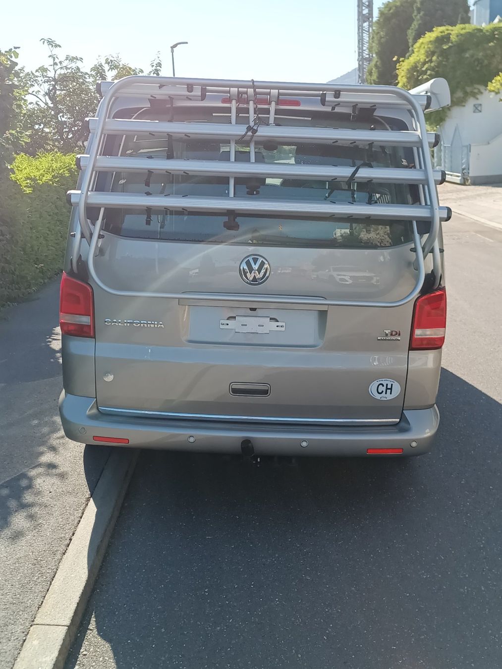 VW Autos: VW T5 California – D'occasion à Wollerau par par_2jr9 1