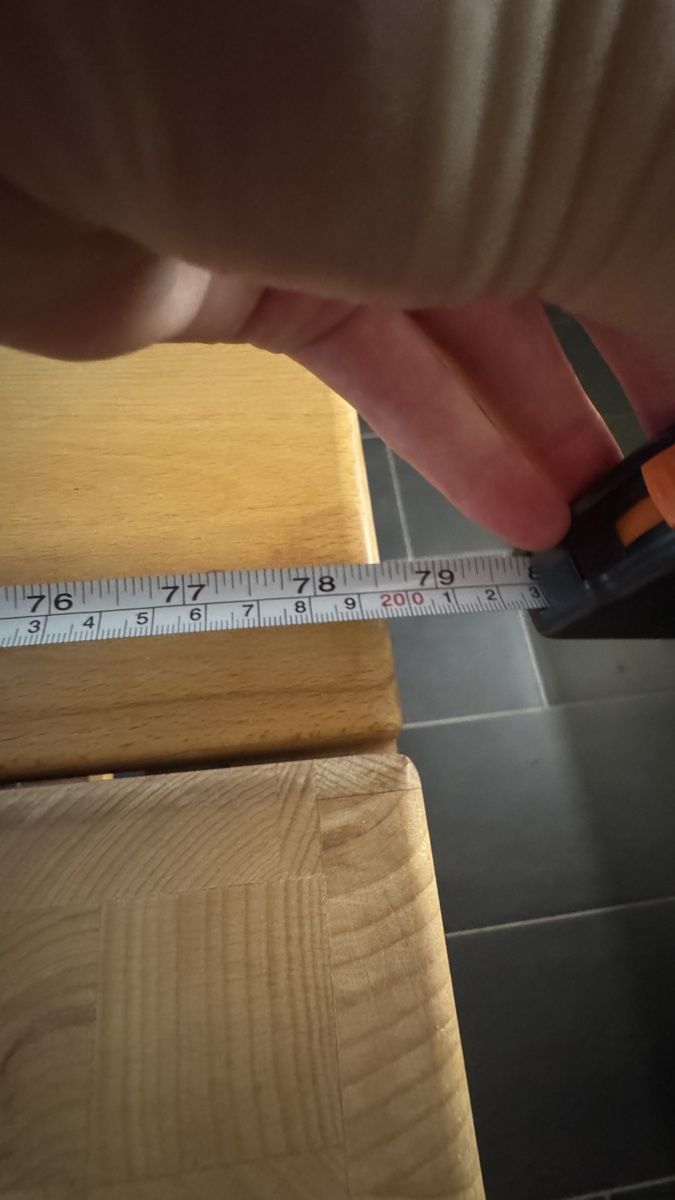 Tische: Grosser Holztisch – Gebraucht aus Buchs ZH von nad_v8dz 2