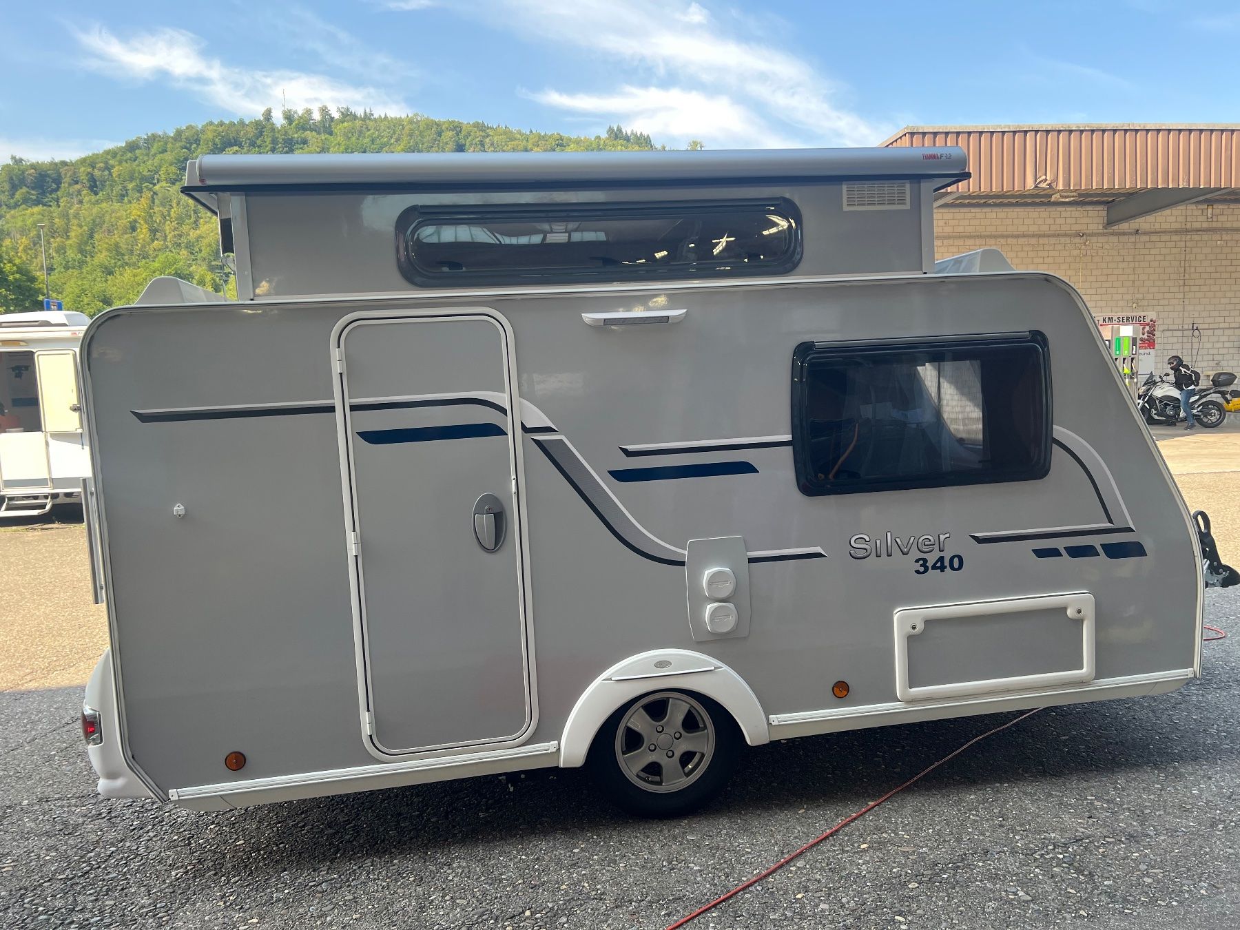 Trigano Véhicules de camping: Wohnwagen Trigano Silver 340 CP – D'occasion à Bad Zurzach par Zurzicamper