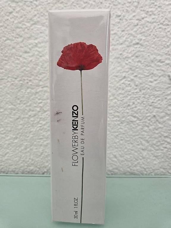 Kenzo Profumi & Eau de Toilette: Eau de parfum Kenzo 30ml – Usato da Monthey venduto da Bubuline