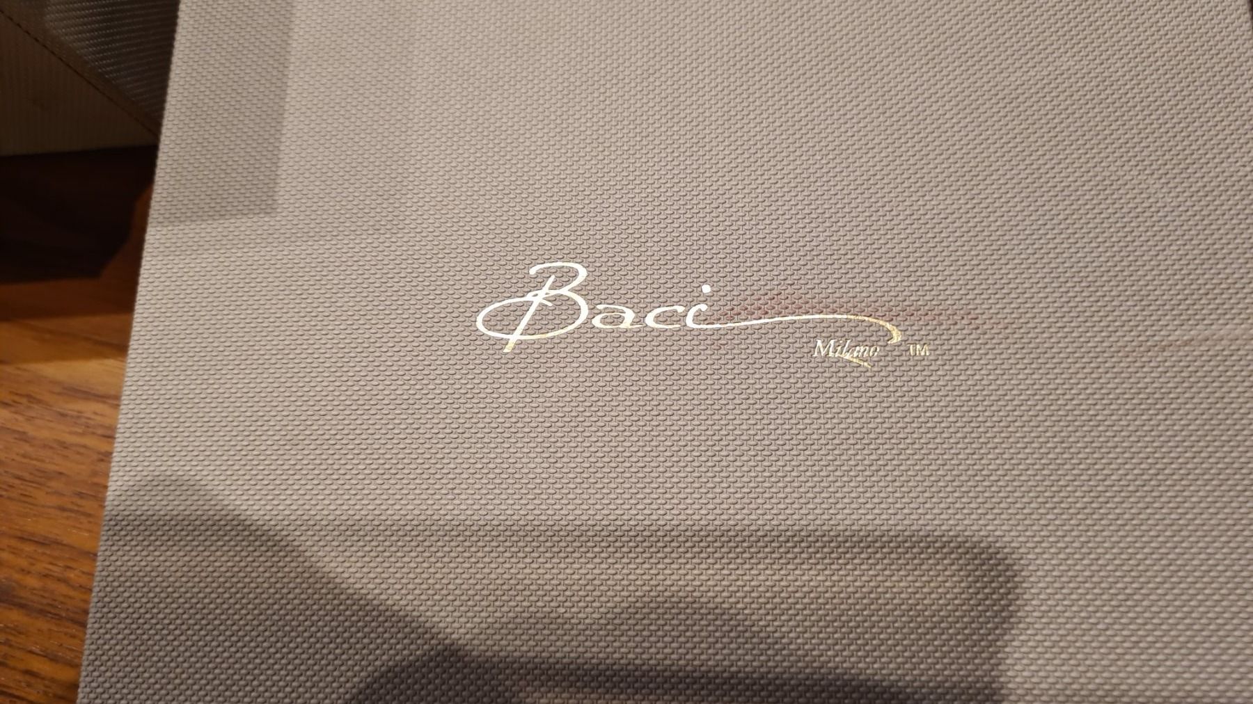 Altro in Stoviglie & Bicchieri: Flaschen 3 Stück von baci milano – Usato da Minusio venduto da Ninfa54 4