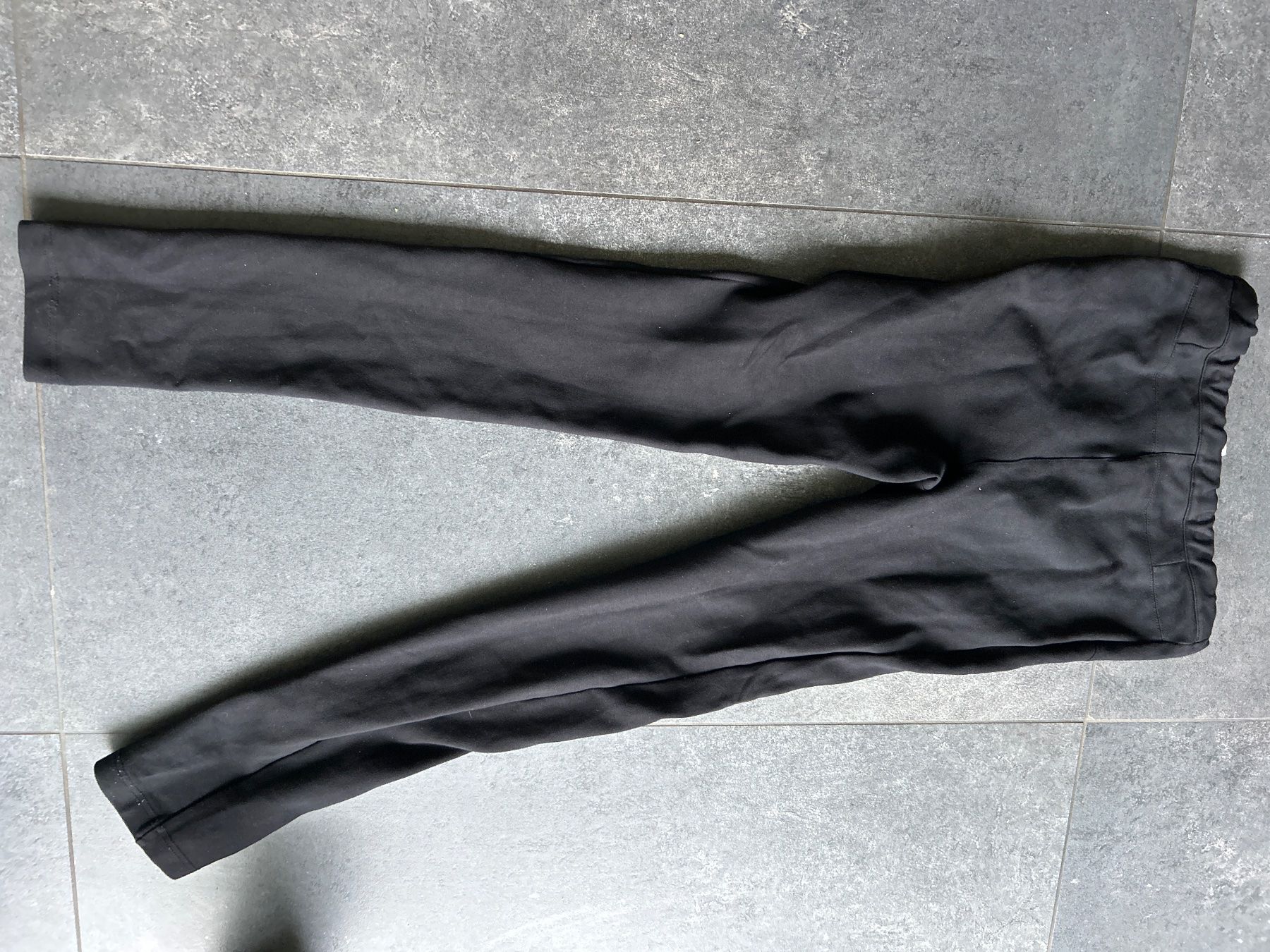 Pantaloni: Schwangerschaftshose Bellybutton Gr. 34 – Usato da Worblaufen venduto da Savanne05 2