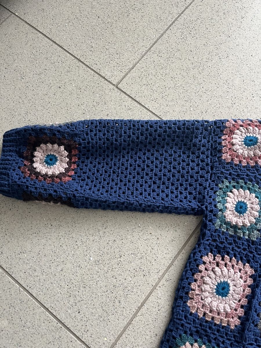 Giacche: Handarbeit Damen Strickjacke  – Nuovo (secondo la descrizione) da Bassersdorf venduto da Rosa667 4