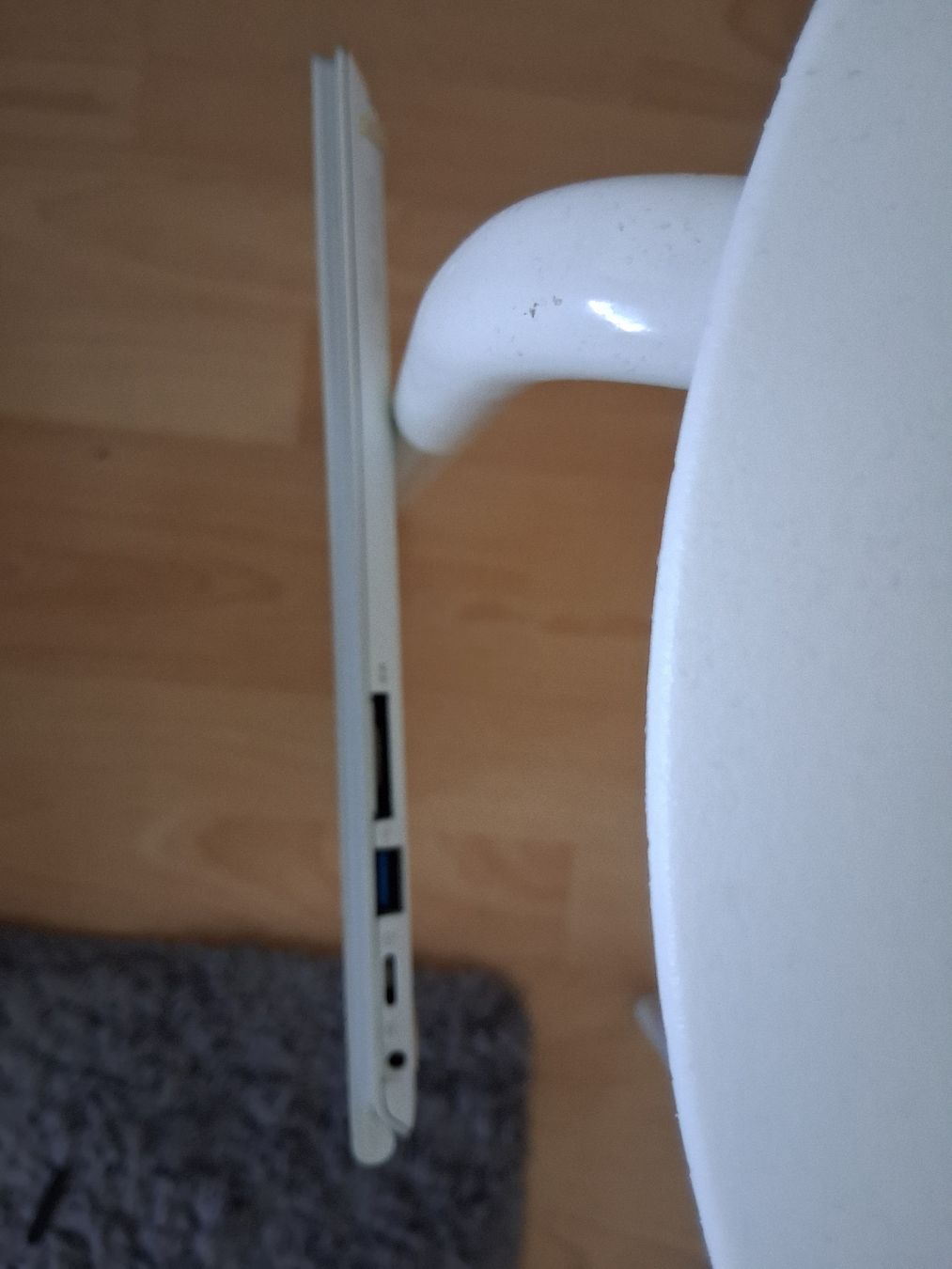 Aspire Notebook: Acer aspire S7 – Difettoso da Nidau venduto da Matrix271 6