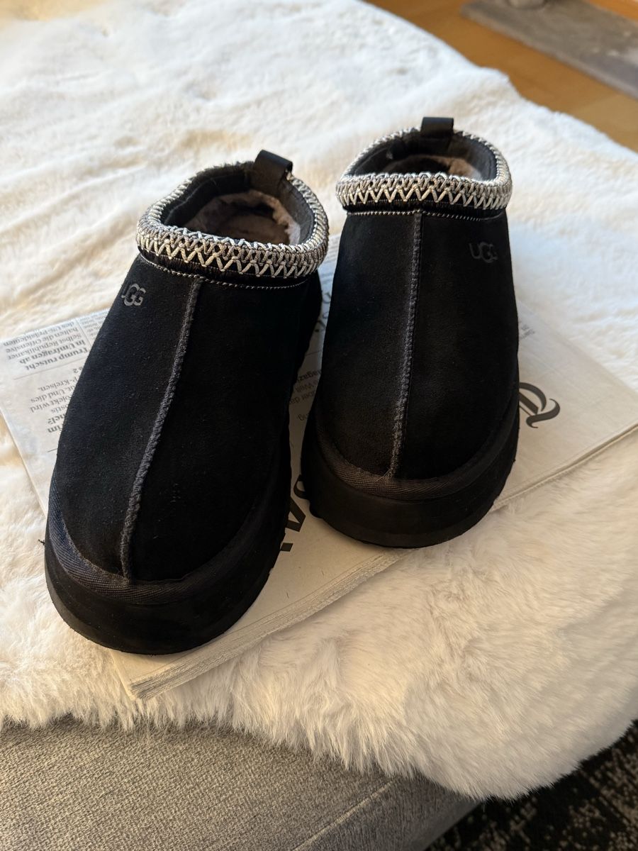 Scarpe da donna: UGG Tazz Grösse 40 – Usato da Zürich venduto da ZHPearl