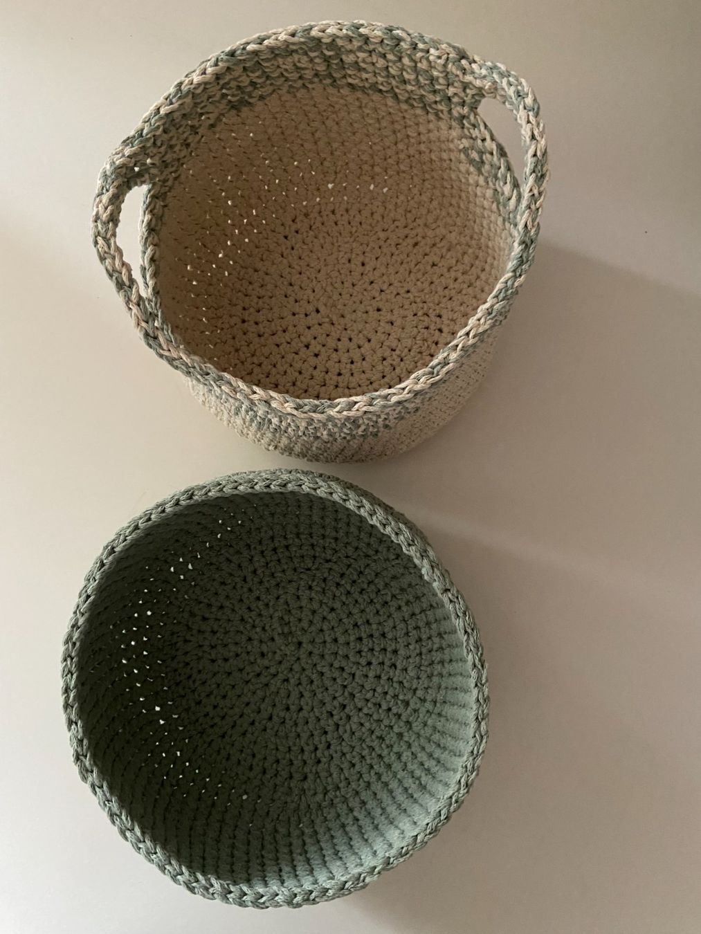 Altro per la casa: Lot paniers crochetés handmade – Nuovo e nell'imballaggio originale da Essert FR venduto da archimede03 2