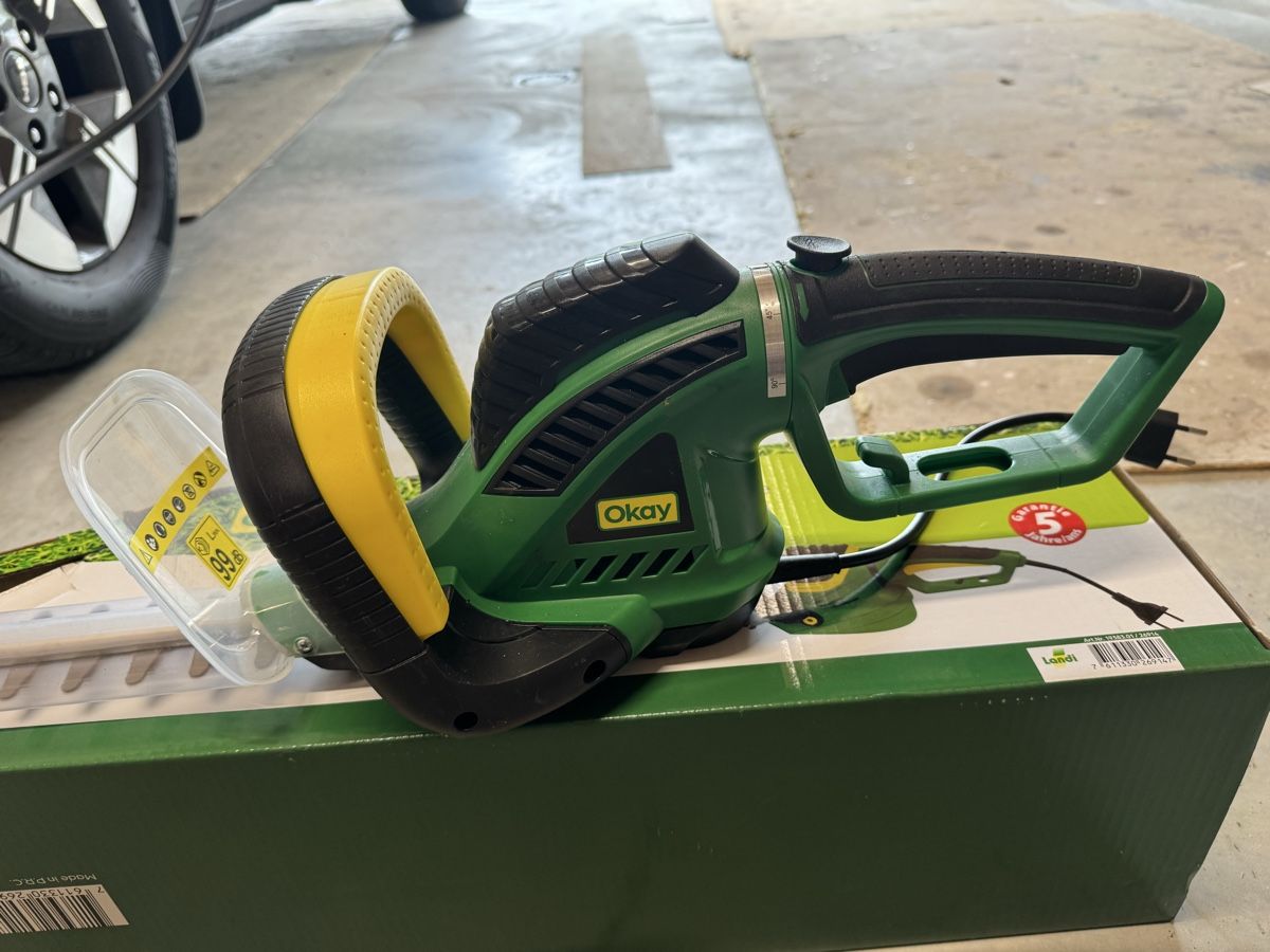Tutte le macchine: Elektro Heckenschere Okay  – Usato da Reigoldswil venduto da pet_dj8f 4