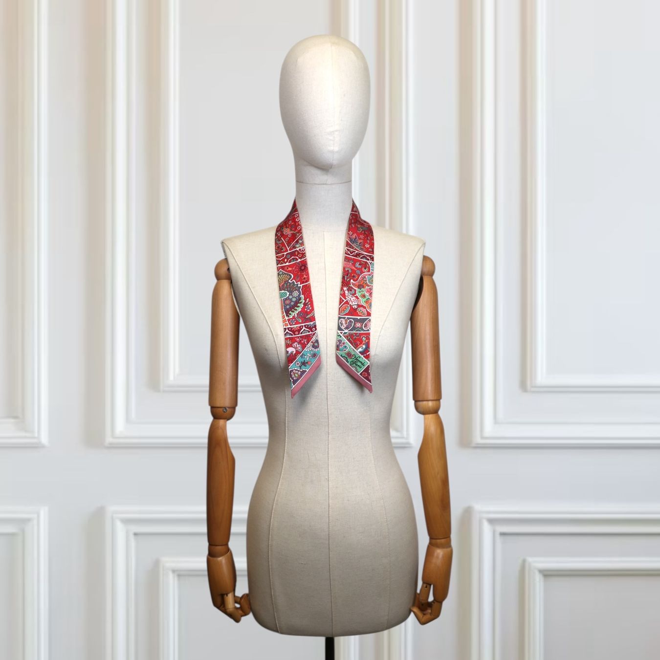 Hermès Foulard & Sciarpe: Hermès Twilly "Au pays des Oiseaux" – Usato da Binningen venduto da Designerlabels 2