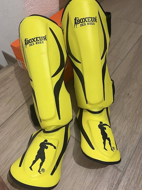 Protections: Kickbox Schienbeinschoner – D'occasion à sins par heg_2ns5