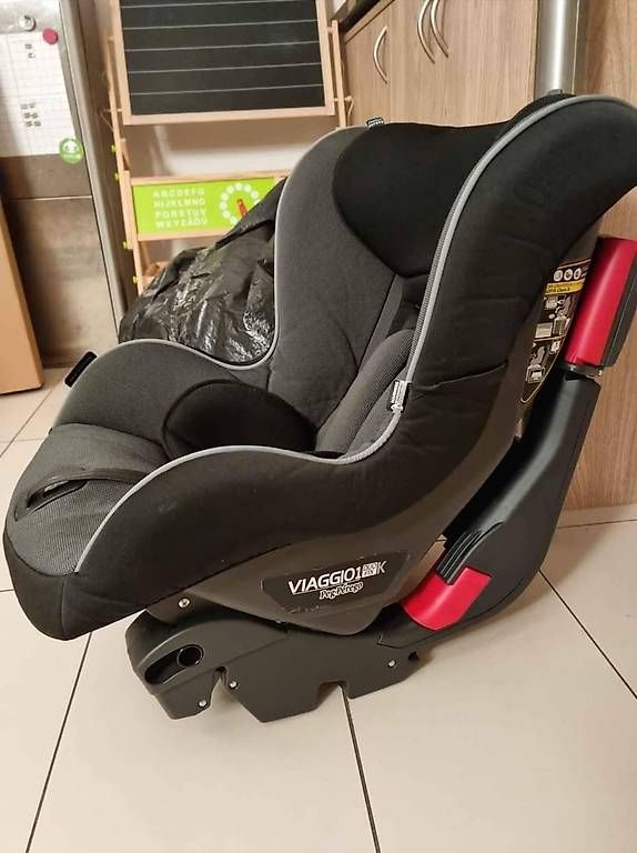 Auto-Kindersitze: Siège PegPerego 9-36 mois – Gebraucht aus Morrens VD von ani_84