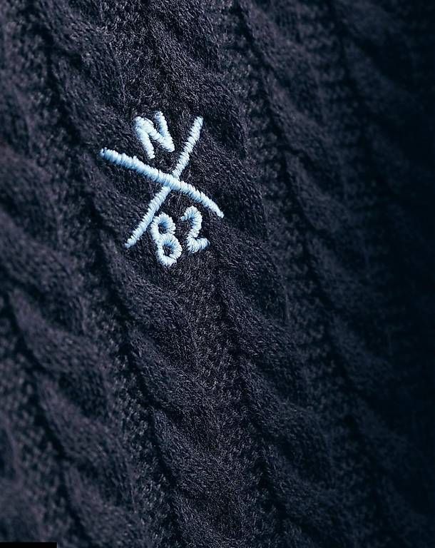 Pullover & Sweatshirts: Strickpullover NEXT G 146 – Gebraucht aus Basel von svetlana010 2