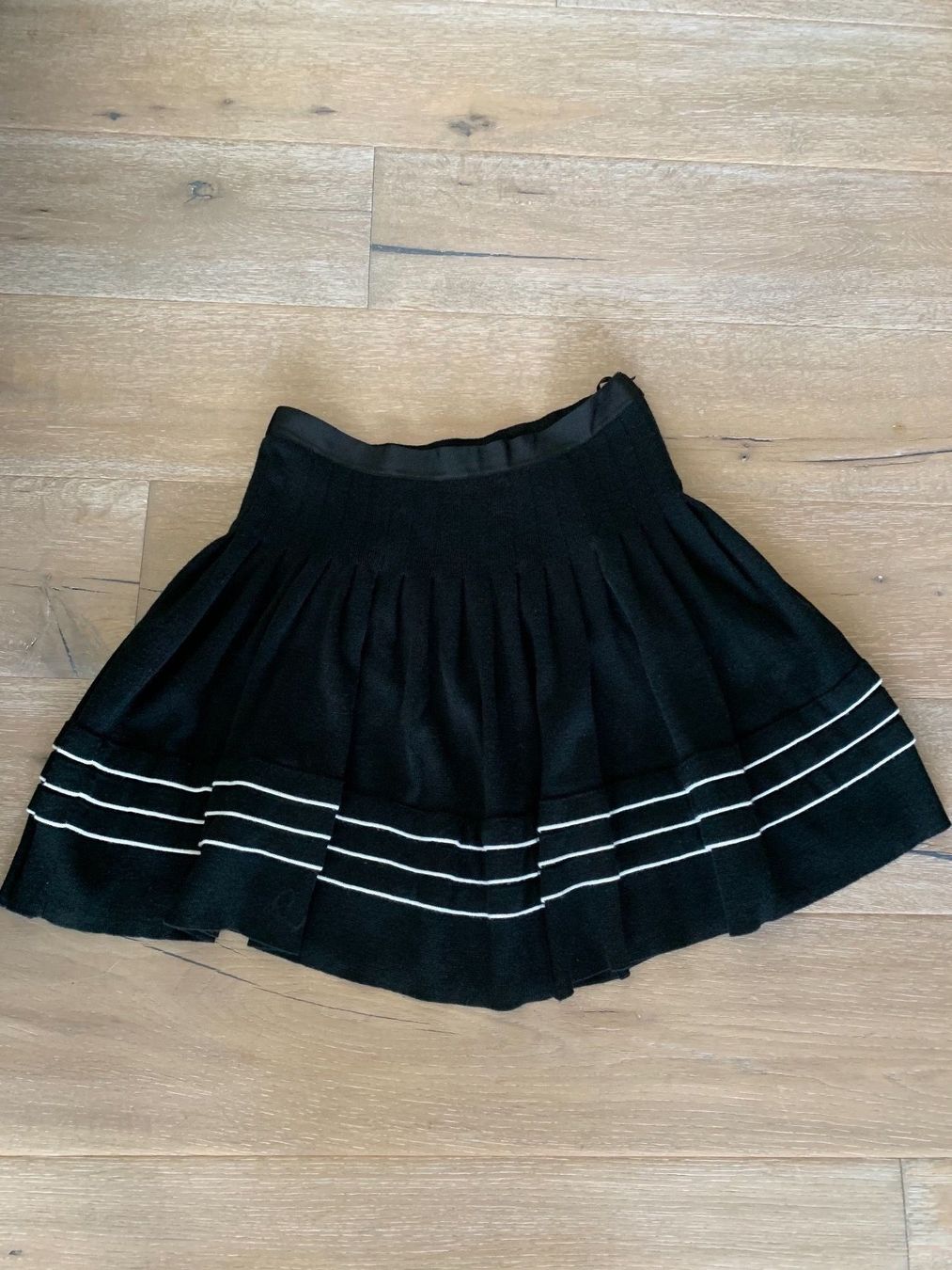 Gonne: Anne Fontaine jupe – Usato da La Croix (Lutry) venduto da fashionclub01 1