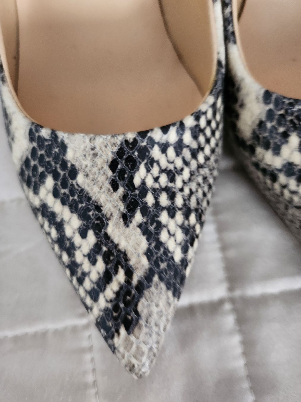 Scarpe da donna: Scarpa chiusa décolleté MAI PIÙ SENZA  – Nuovo (secondo la descrizione) da Morbio Inferiore venduto da vin_fdj2 1