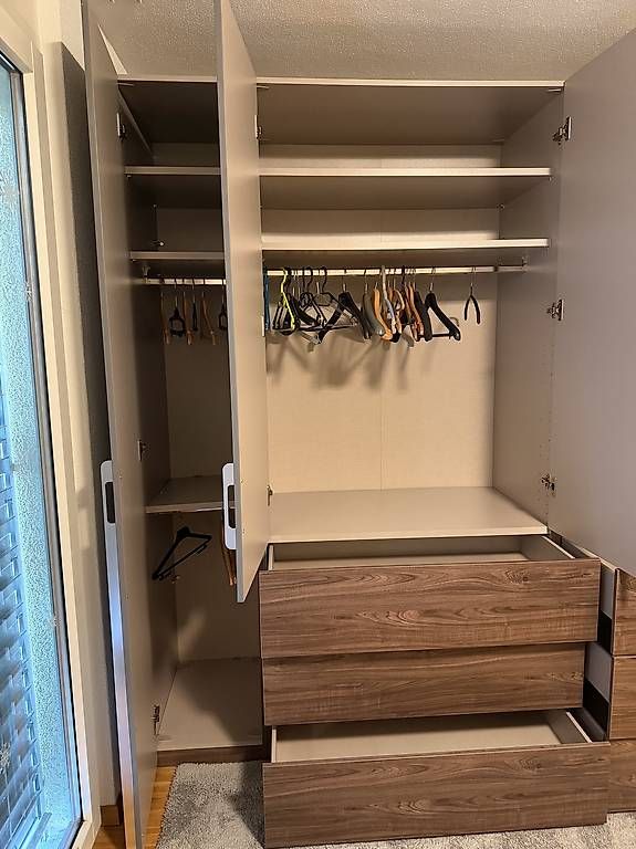 Schränke: Kkeiderschrank mit passender Kommode – Gebraucht aus Winterthur von dvr_m8yb 4