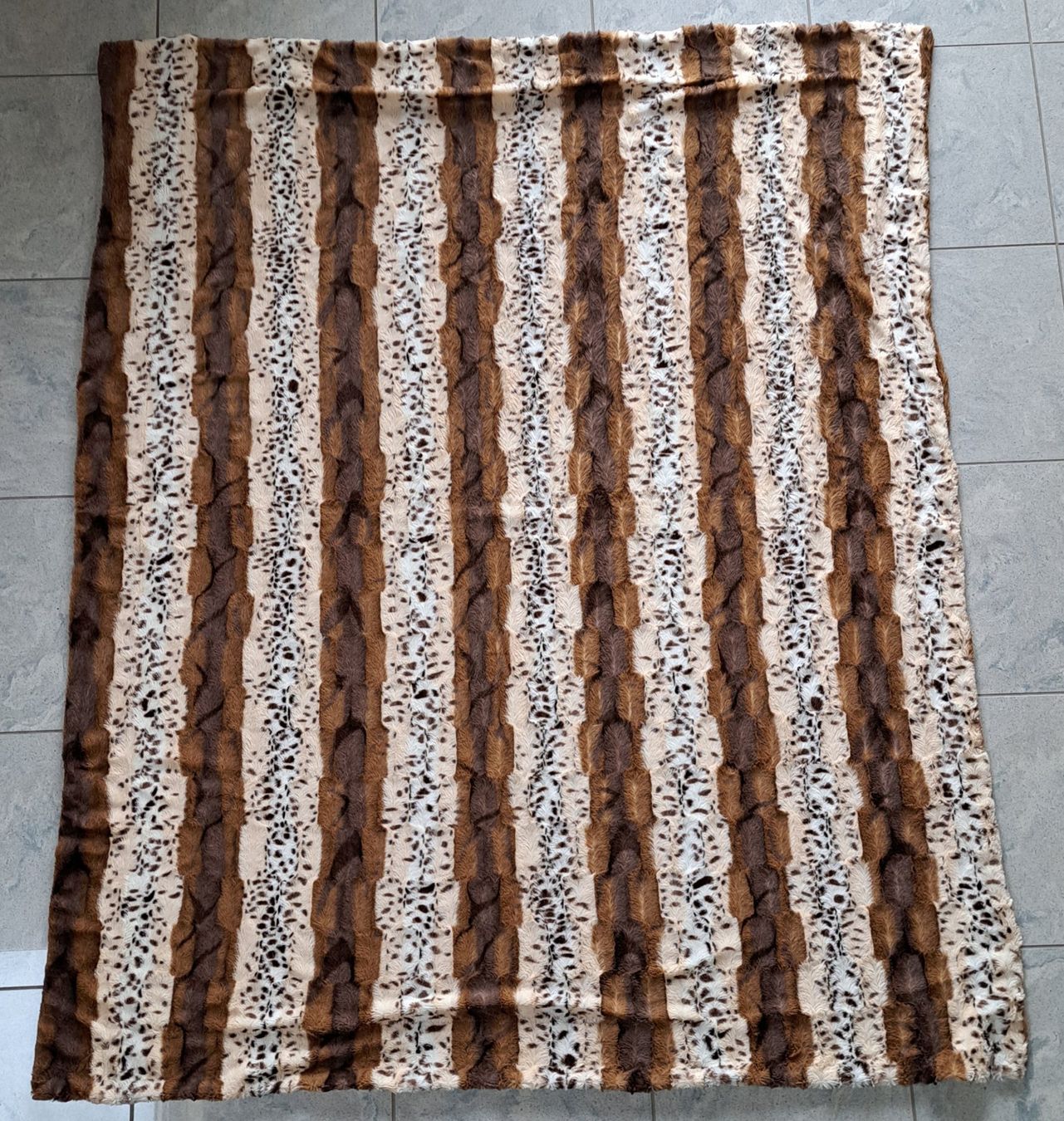 Coperte: Kuscheldecke 2x – Usato da Vella venduto da Cuolm 4