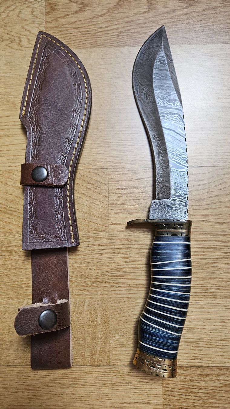 Coltellini militari: Couteau Kukri artisanal – Nuovo (secondo la descrizione) da La Tour-de-Treme venduto da Vincentg 1