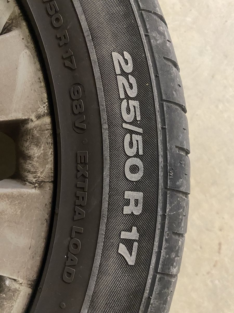 Continental Pneus & Kompletträder: 4 Continental Summer Tyres & Rim – Gebraucht aus Tannay von mkleewein 2